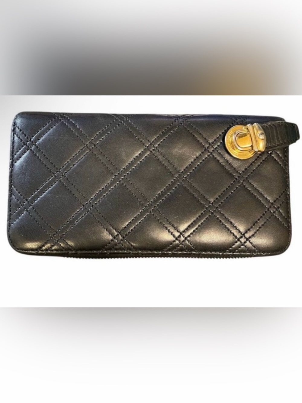 Marc Jacobs Quilted Leather Zip-Around Wallet Black With Gold Hardware